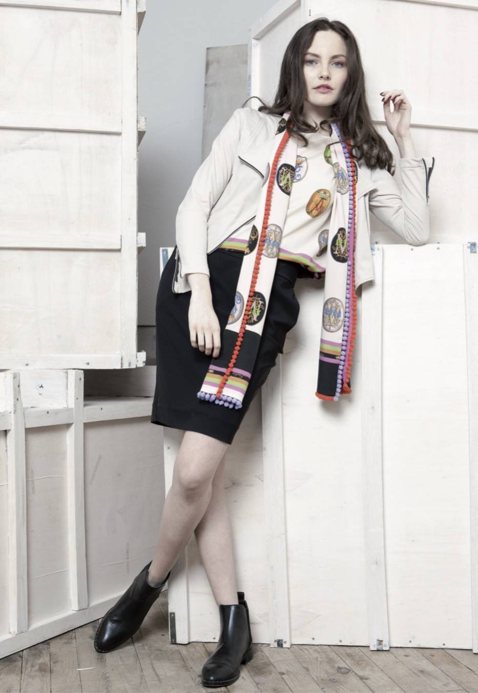 Indies enseble pull et jupe