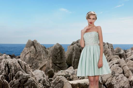 robe courte blanche bustier cérémonie ou soirée à marseille