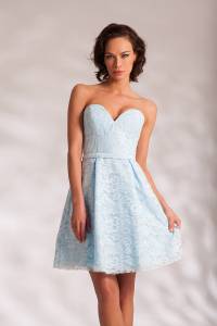 robe bustier courte bleu claire pour soirée ou cocktail près d'aix en provence paca