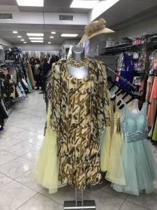 ensemble de cérémonie grande taille du 40 au 54 , collection fashion new york : 349 €