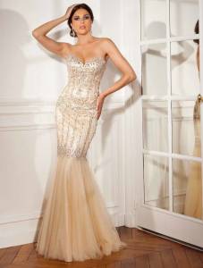 Robe de cocktail bustier 
