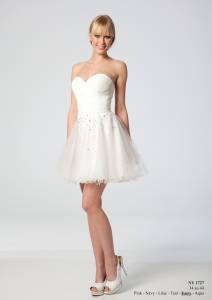 Robe de mariée bustier tulle Fashion New York de la taille 34 à 44 en 6 coloris pour 249€