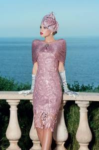 robe et cache épaule en dentelle bois de rose ou gris argent , collection 2016 sonia pena pour lm gerard a marseille , 459 €