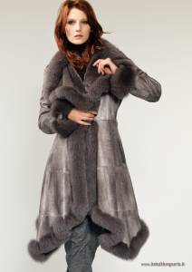 Manteau en fourrure de la marque INTUITION collection Hiver 2015 2016