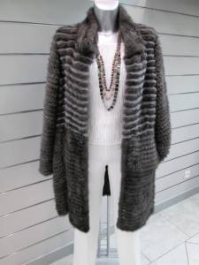 manteau fourrure vison tricoté : yves salomon :2189 €