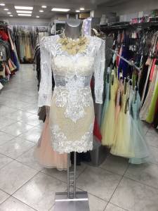 robe chic pour mariage ou cérémonie dentelle ivoire , fond nude , du 34 au 44 , a marseille