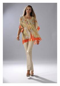 Tuniques en mousseline Lasagrada disponible en 3 coloris du 38 au 48 à 189€