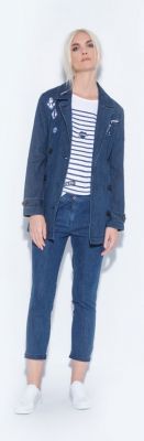 Ananke veste et jeans