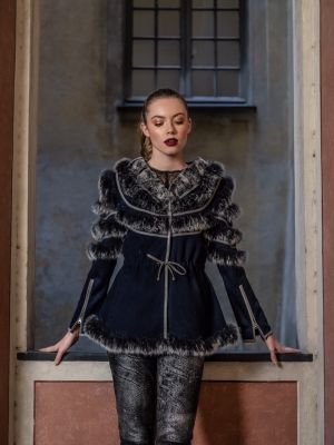 fourrure noire et grise veste cintrée