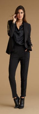 lauren vidal chemisier noir sation et pantalon noir