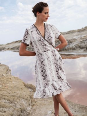Robe courte