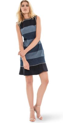 robe court sans manche noire et bleu